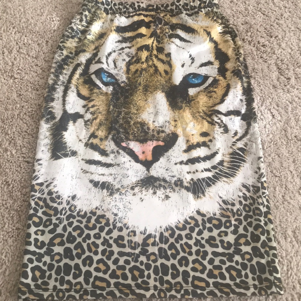 Leonard Stretch Skirt